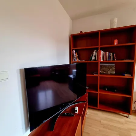 3 Near The Train Station And Center Apartman Pozsony